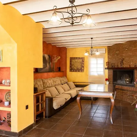 Літній будинок El Recreo De Martalia *